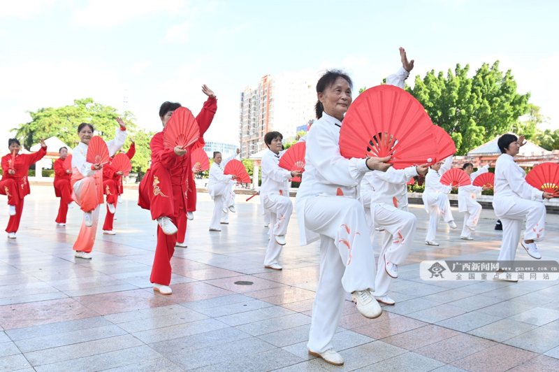 如何成为一名优秀的贺州健身教练？——从新手到高手的必经之路